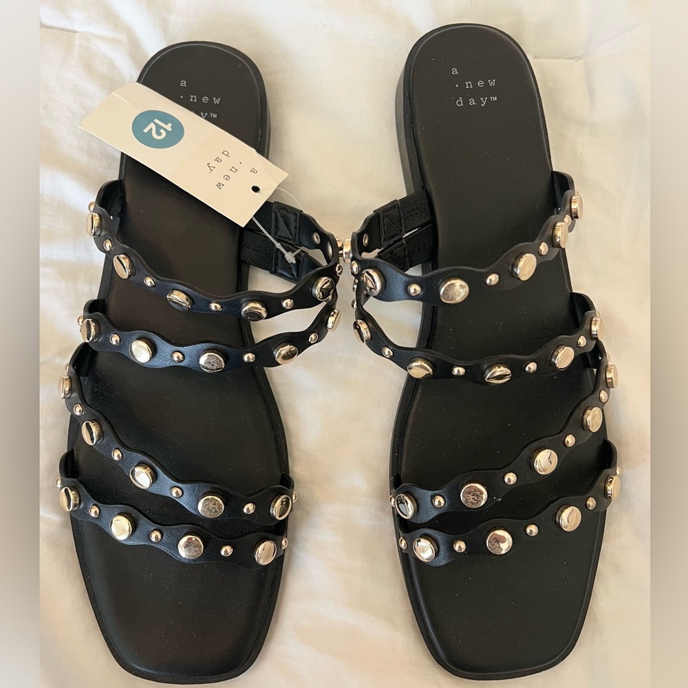 NWT A New Day Black Strappy Flat Sandals with Gold Details Size 12